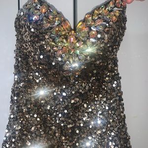 Gold to Silver sequent/beads gradient prom dress
